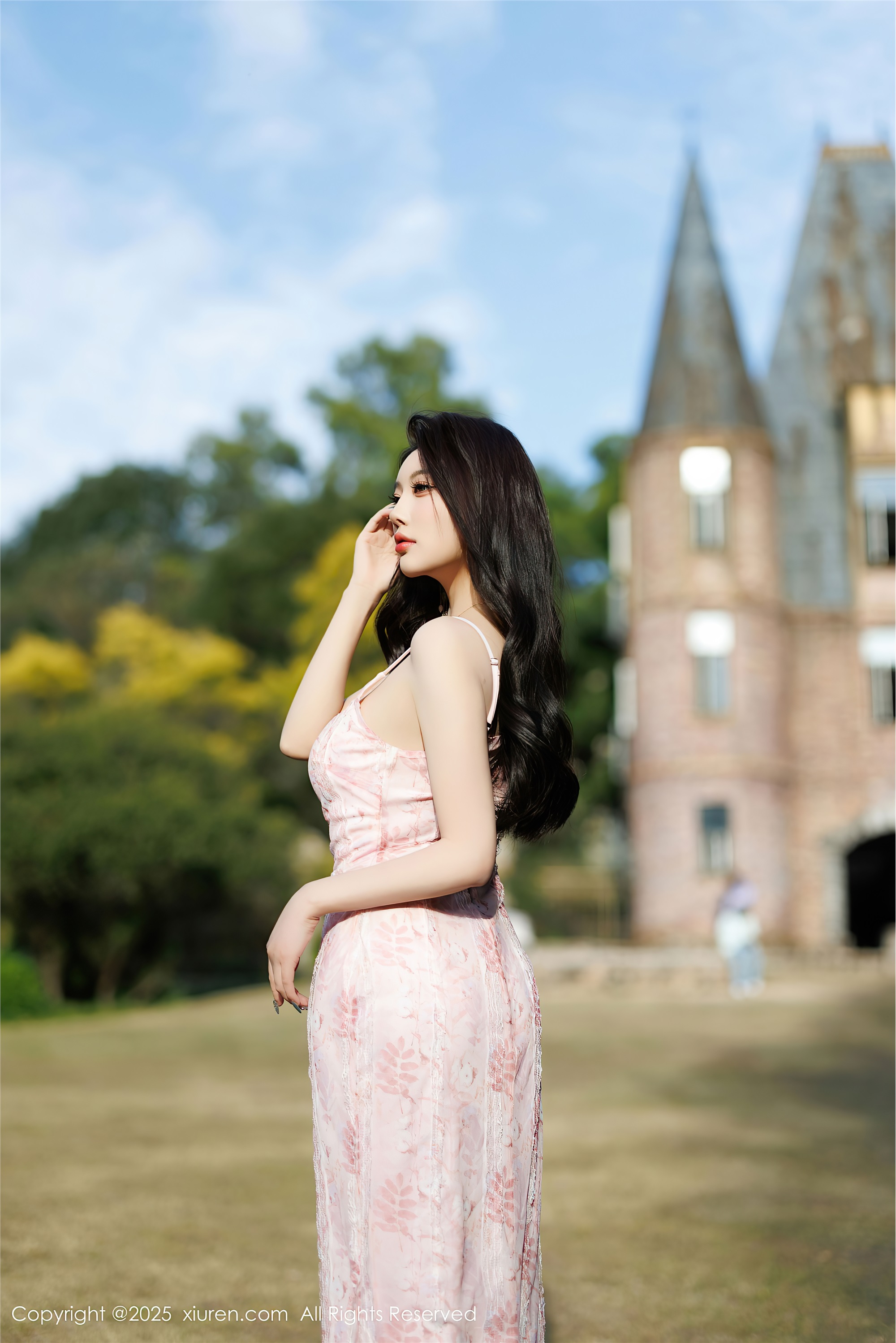 Xiuren秀人网 2025.02.14 NO.9886 杨晨晨Yome